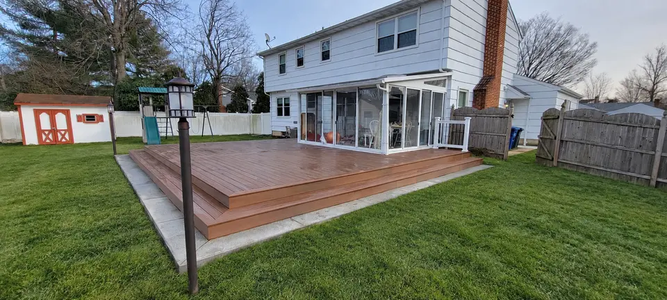 Custom Decks project completed by Zenna Decks