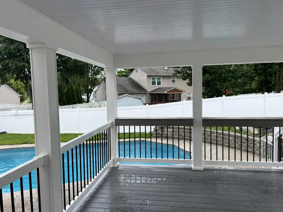 Custom Decks project completed by Zenna Decks