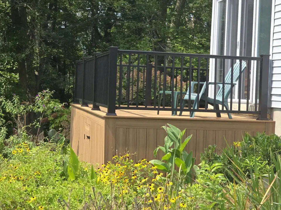 Custom Decks project completed by Zenna Decks