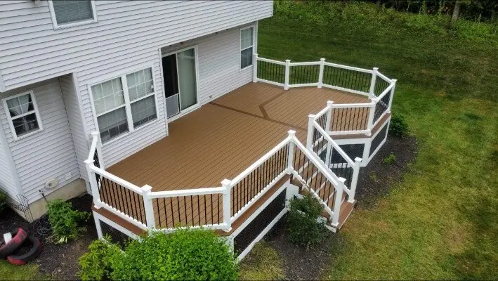 Custom Decks project completed by Zenna Decks